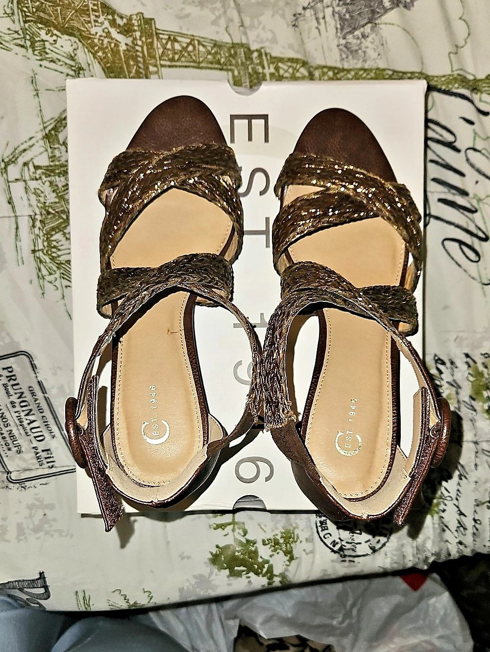 Cato Brown & Gold Strappy Wedge Sandals US 0